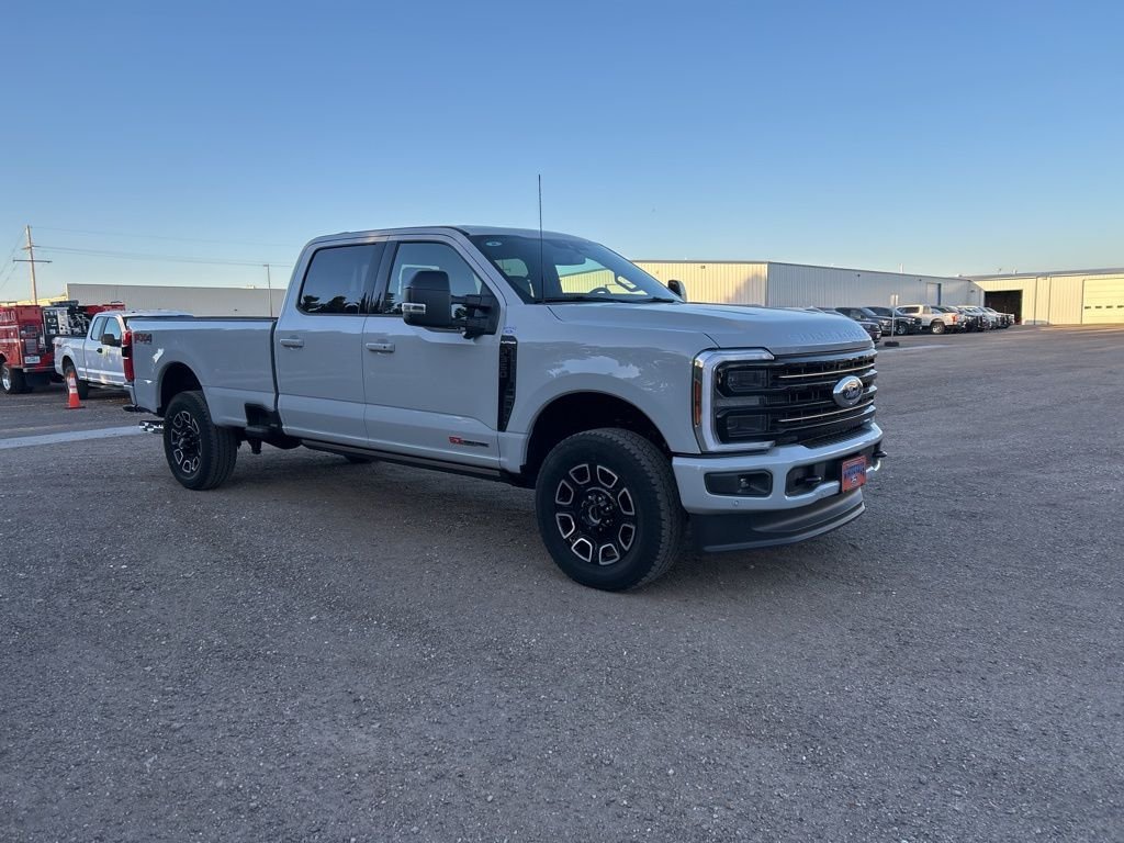 New 2026 Avalanche Ford Platinum image 10