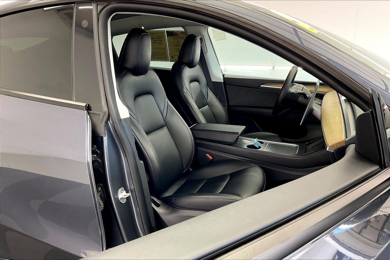 Used 2023 Midnight Silver Metallic Tesla Long Range image 6
