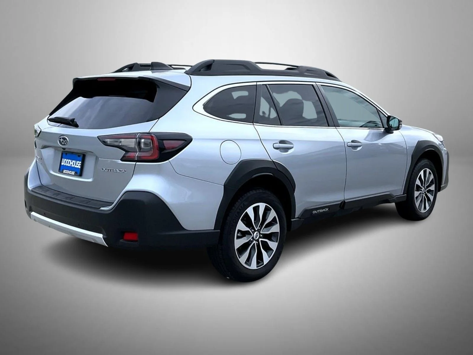 Used 2024 Silver Subaru Limited image 5