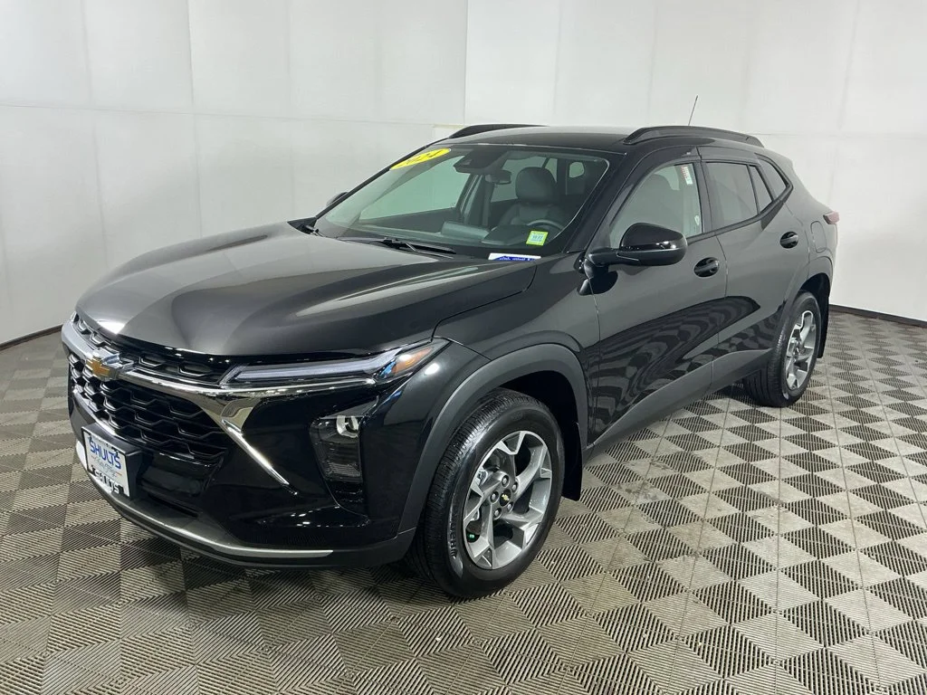 Used 2024 Black Chevrolet LT image 4