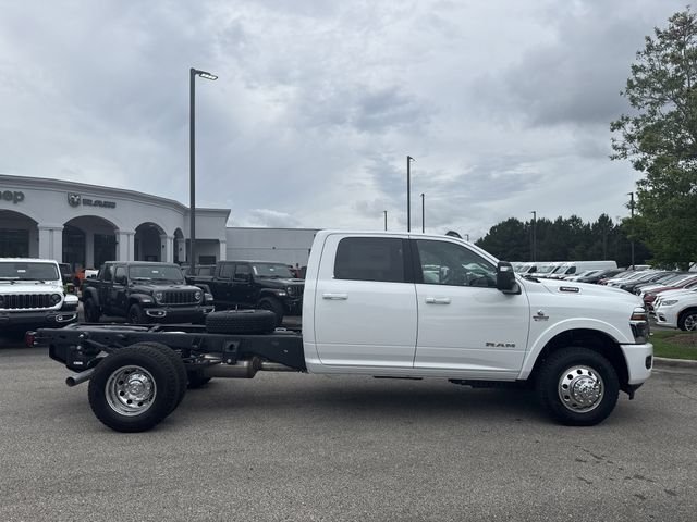 New 2026 White RAM Tradesman image 8