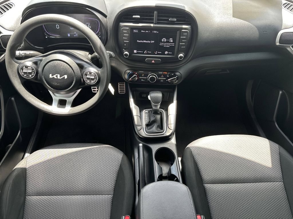 Used 2024 Gravity Gray Kia LX image 14