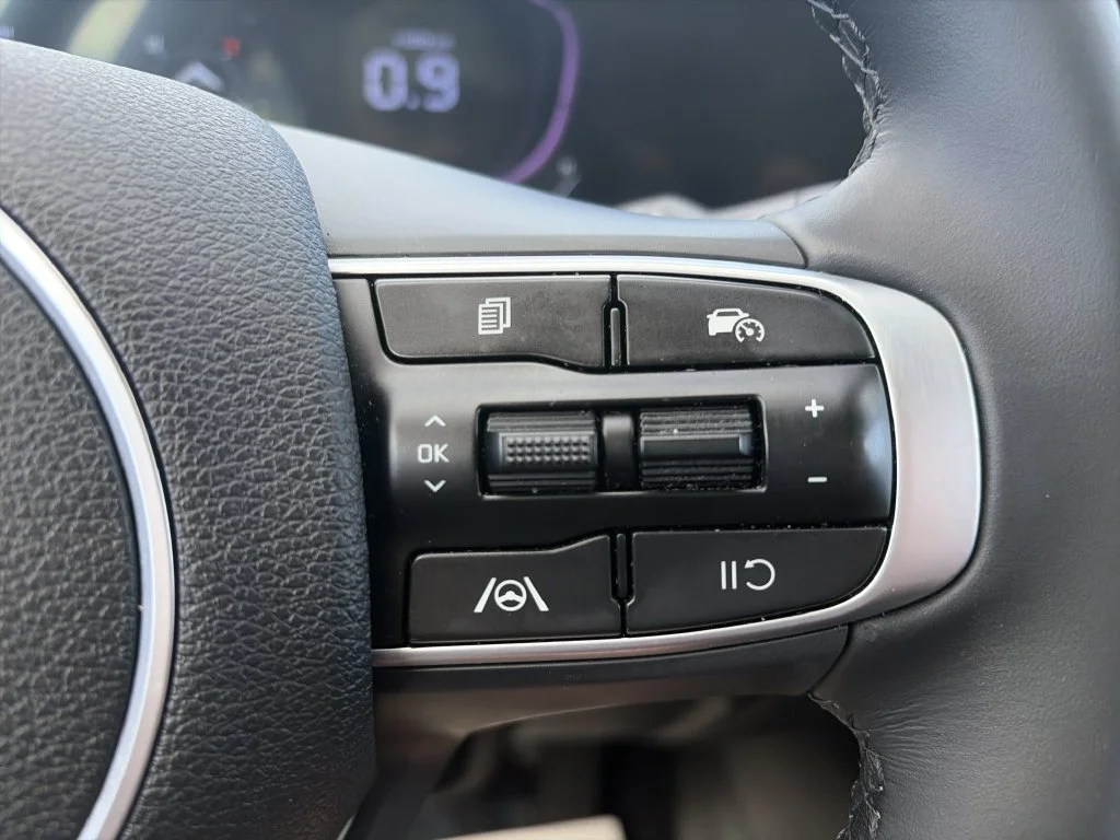 Used 2025 Gray Kia EX image 21