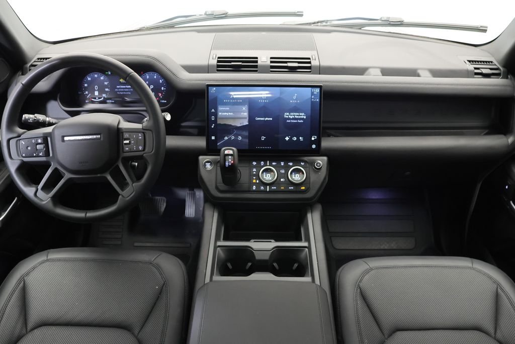 Used 2026 Fuji White Land Rover S image 16