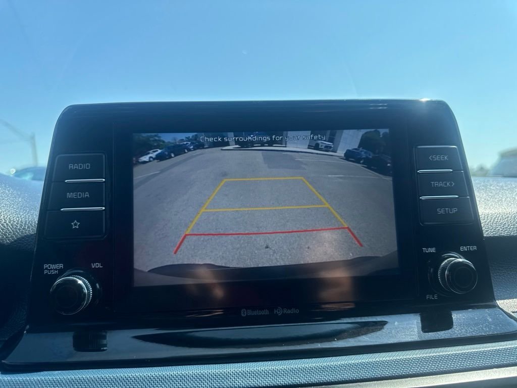 Used 2021 Black Kia S image 18