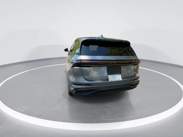 Used 2024 Gray Lincoln Premiere image 7