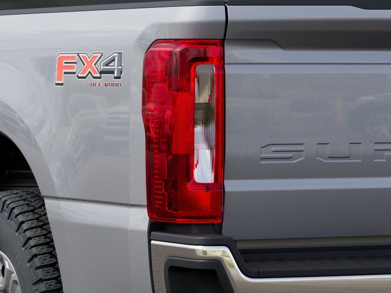 New 2027 Iconic Silver Metallic Ford XLT image 21