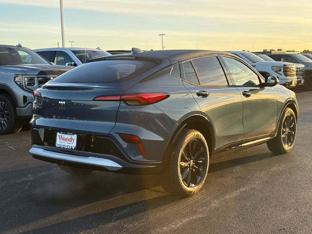 2026 Buick Envista Sport Touring - Photo 9