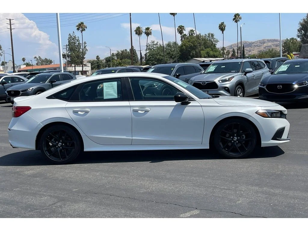 Used 2023 Platinum White Pearl Honda Sport image 7