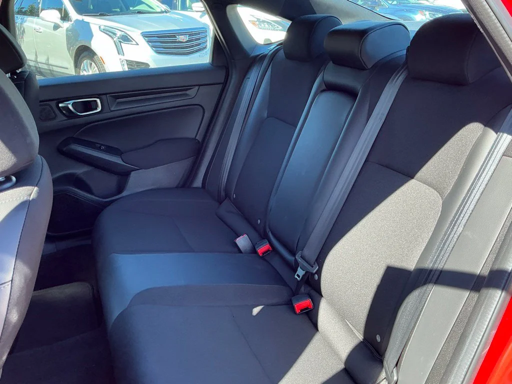 Used 2025  Honda Sport image 21