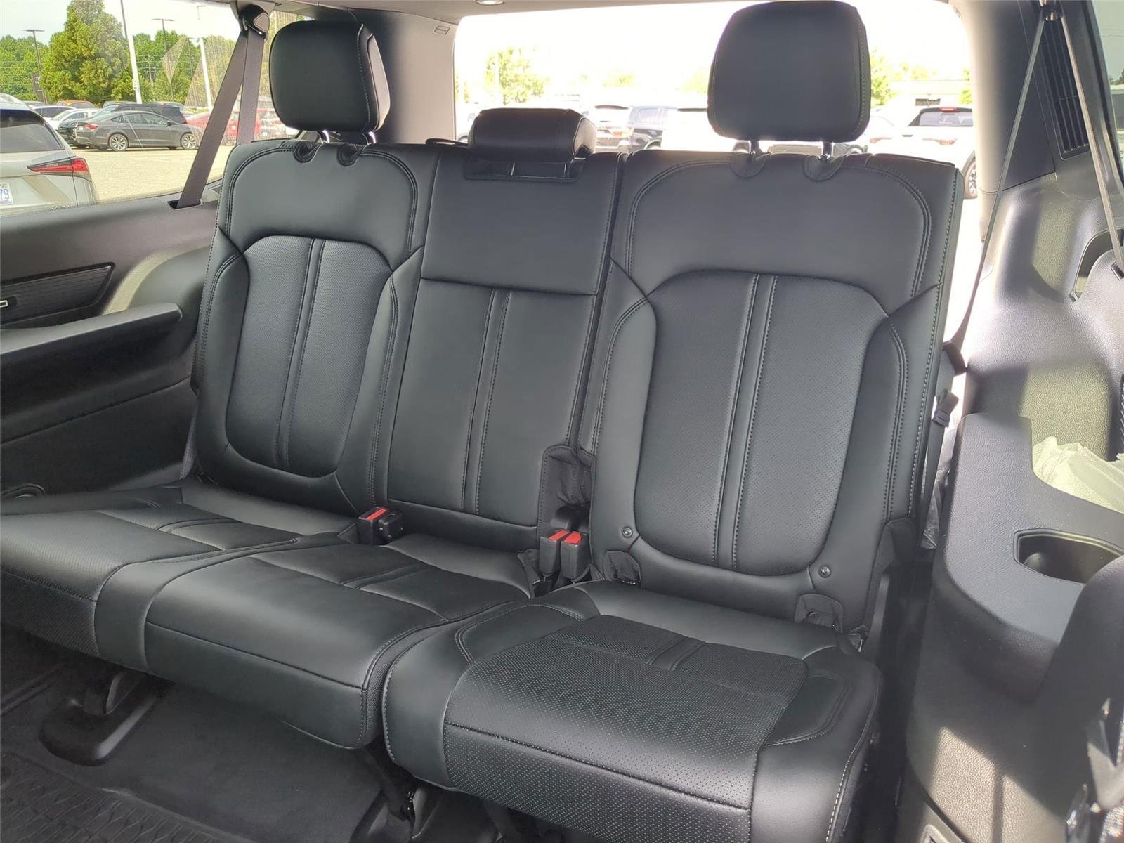 New 2026 High Gloss Black Exterior Paint Jeep Limited Altitude image 29