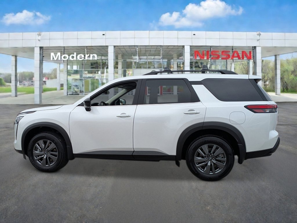 New 2026 Everest White Pearl Tricoat Nissan SV image 2