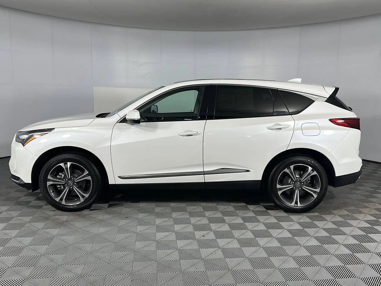 2025 Acura RDX Technology Package - Photo 36