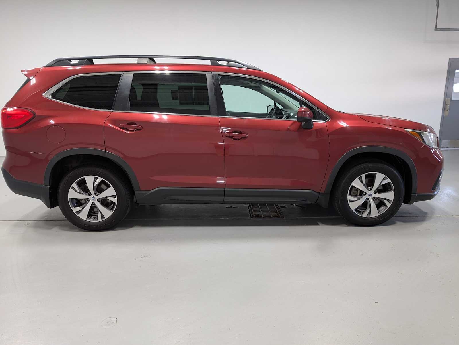 Used 2019 Crimson Red Pearl Subaru Premium image 7