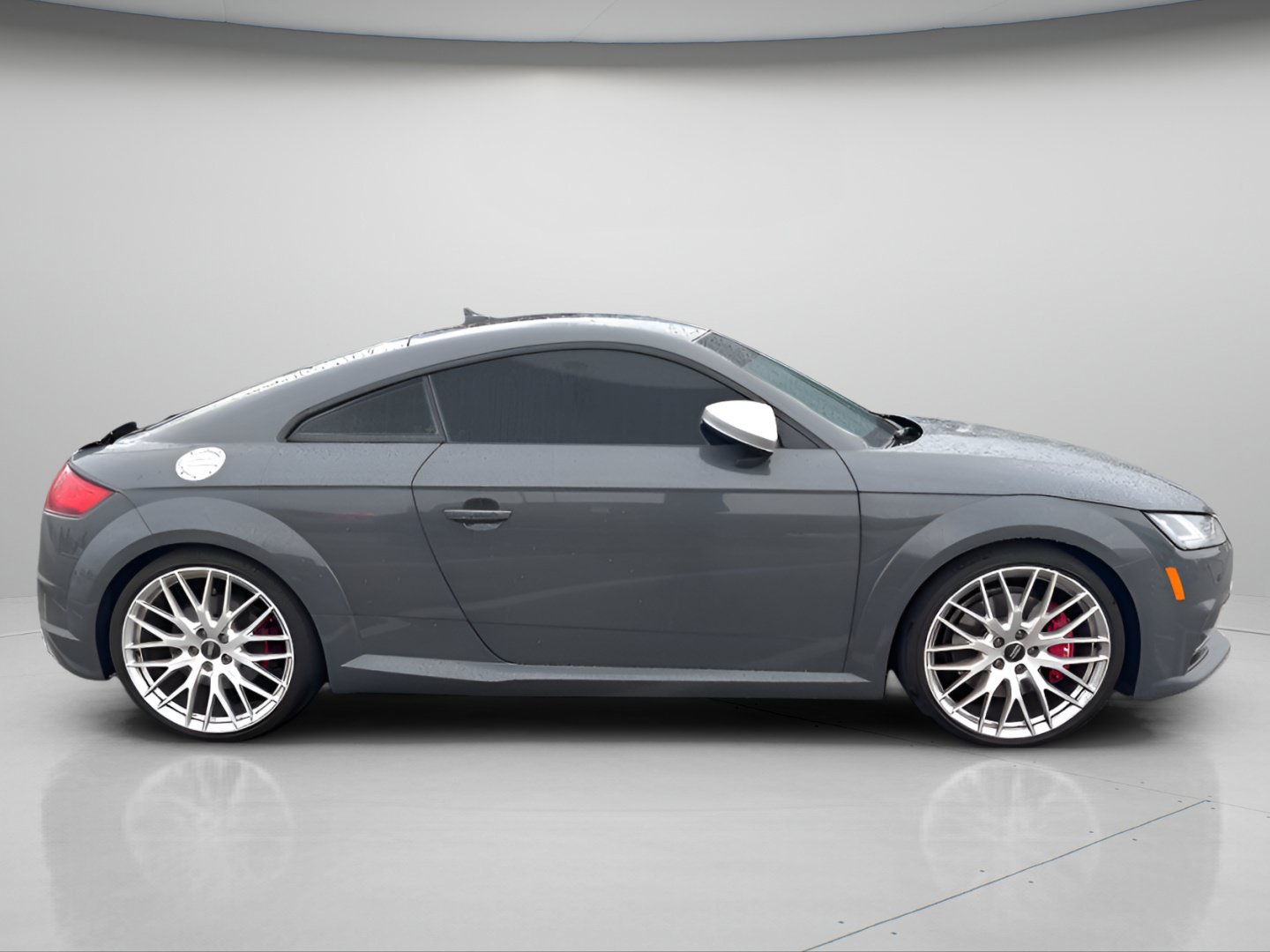 Used 2016 Nano Gray Metallic Audi 2.0T image 8