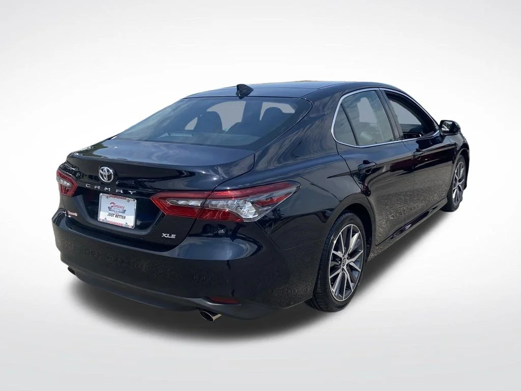 Used 2023 Black Toyota XLE image 15