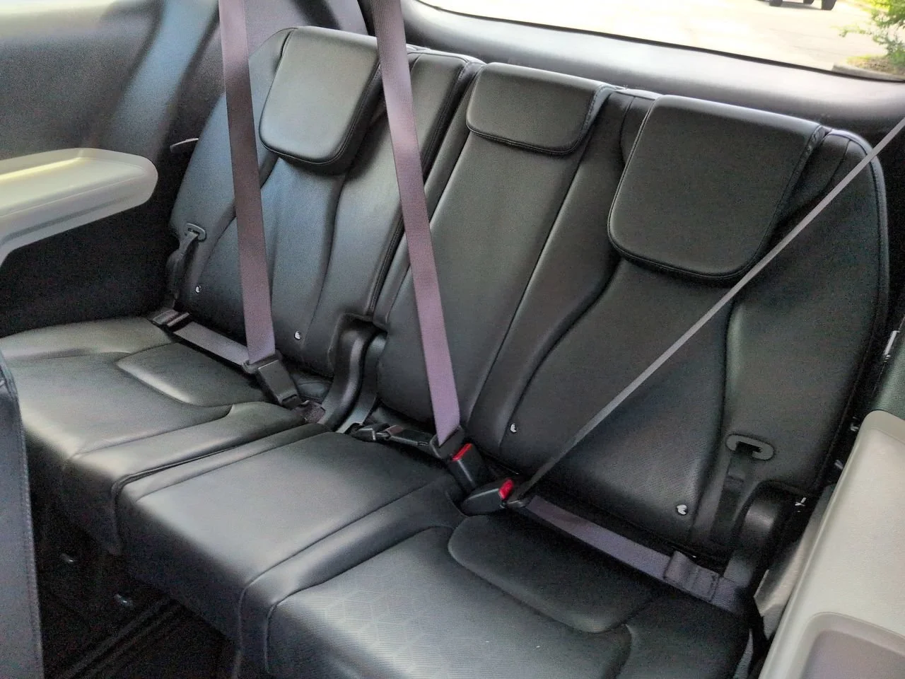 2024 Kia Carnival LX Seat Pkg - Photo 17