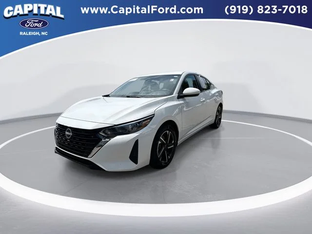 Used 2024 White Nissan SV image 4