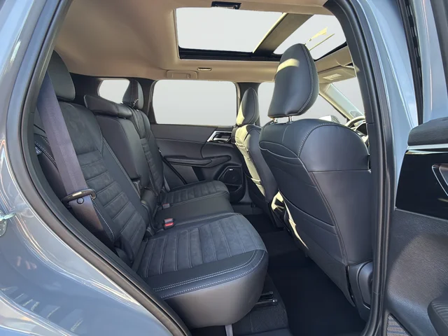 Used 2025 Gray Mitsubishi Trail Edition image 10
