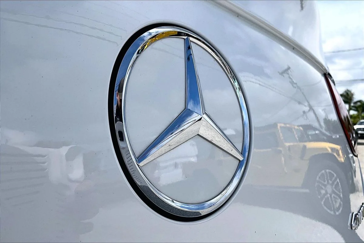 Used 2023 White Mercedes-Benz 4MATIC® Coupe image 24