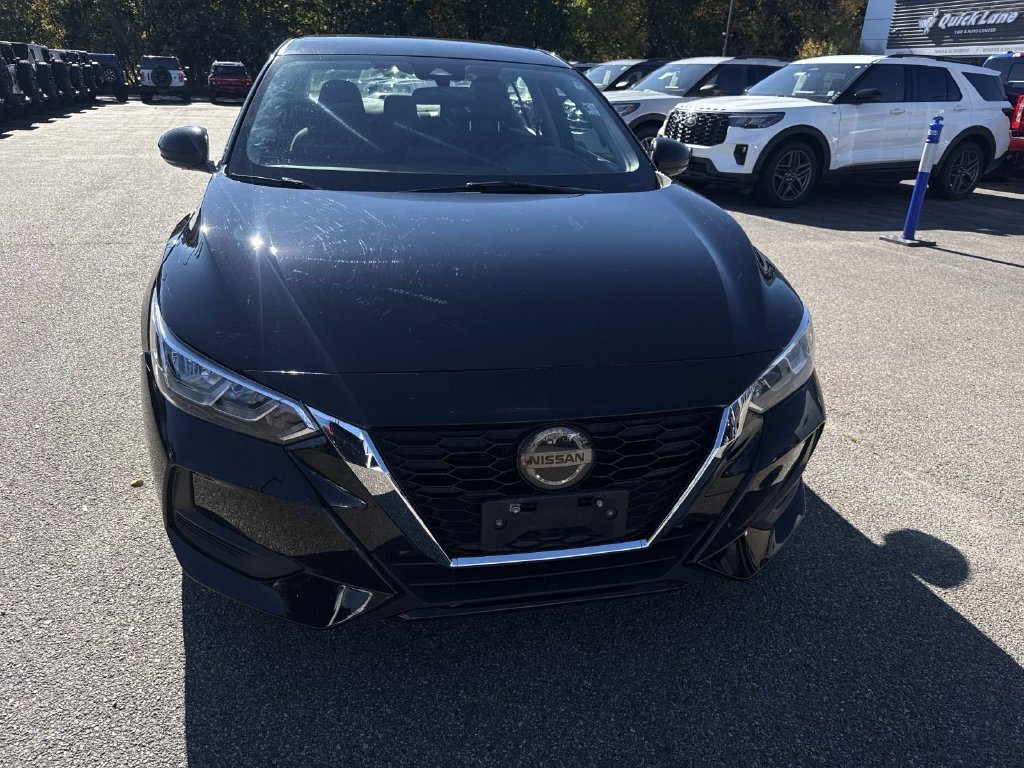 Used 2020 Black Nissan SV image 10