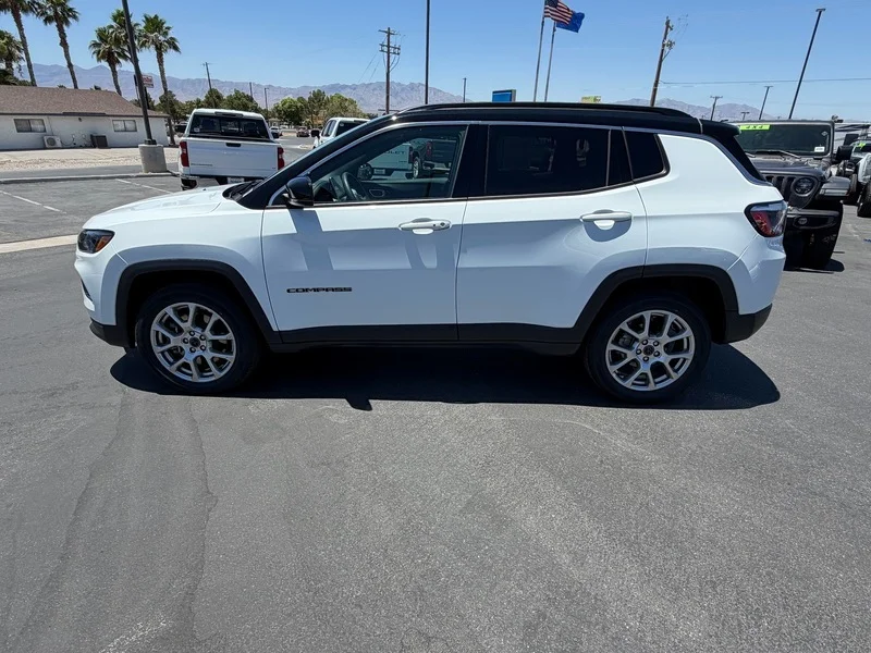 Used 2025 Bright White Clea Jeep Limited image 6