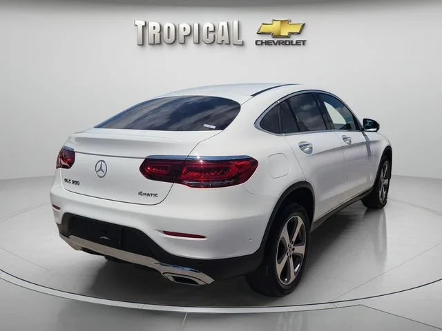 Used 2023 White Mercedes-Benz GLC 300 image 3