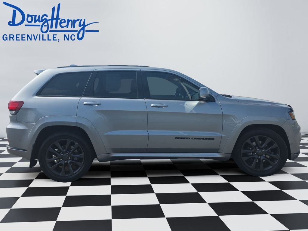 Used 2019 Silver Jeep Overland image 6