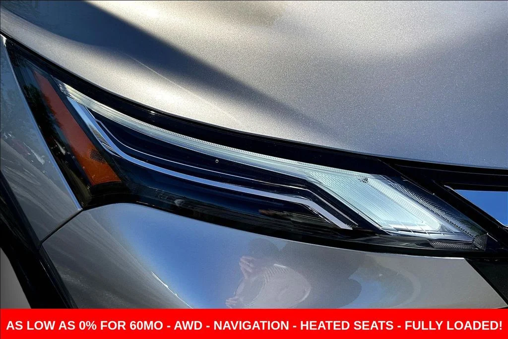 New 2026 Gold Nissan Platinum image 31