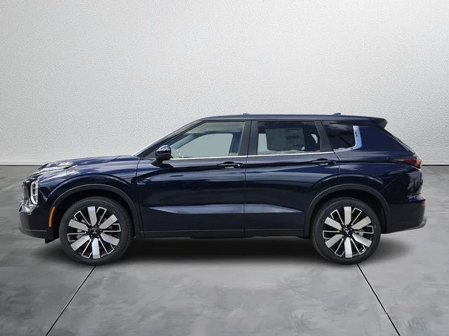 New 2026 Blue Mitsubishi SE 1.5T 2WD image 3