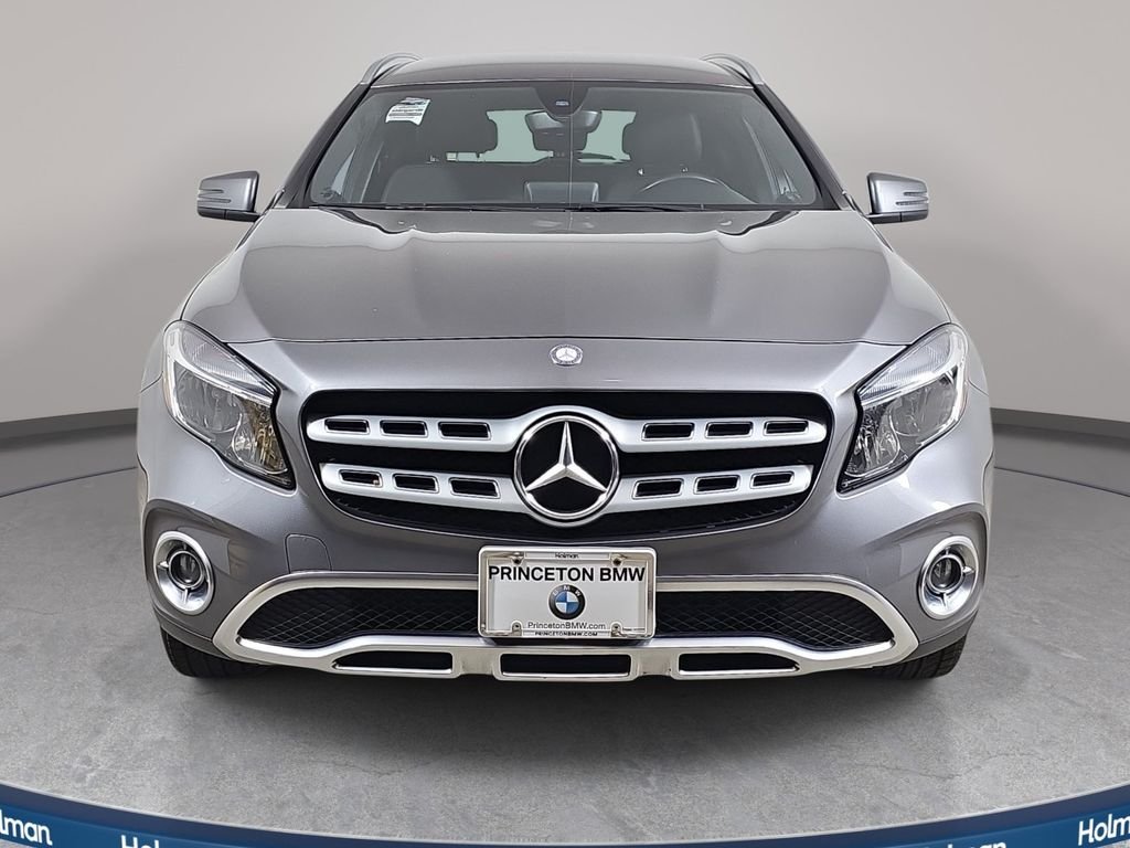 Used 2018 Gray Metallic Mercedes-Benz GLA 250 image 3