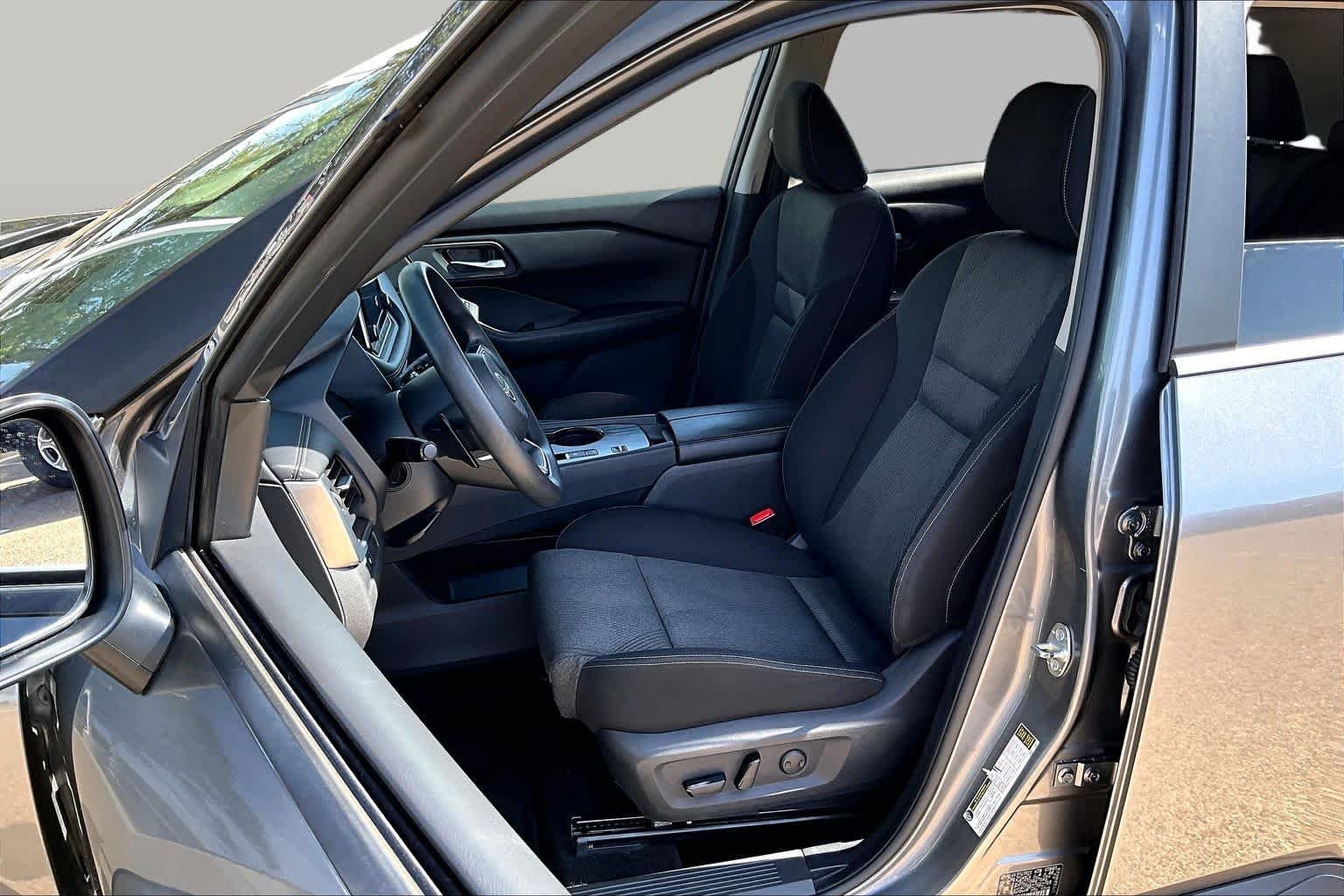 Used 2024 Gun Metallic Nissan SV image 7