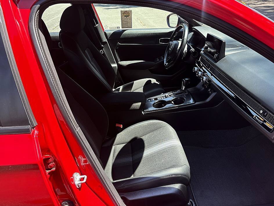 Used 2023 Rallye Red Honda Sport image 19