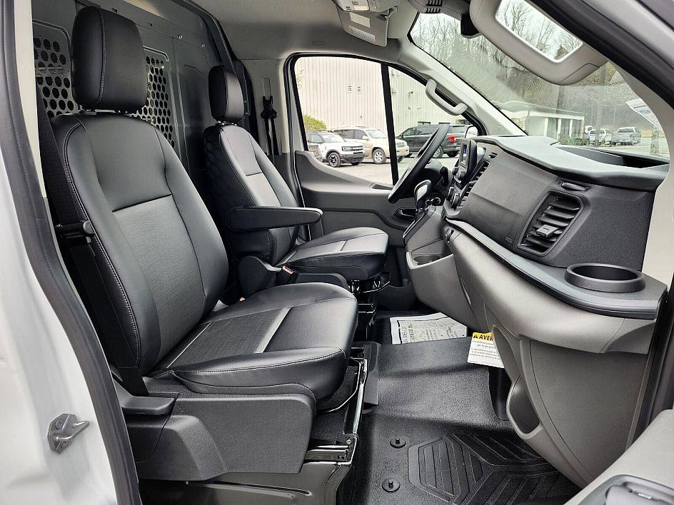 2024 Ford Transit Van Base - Photo 17