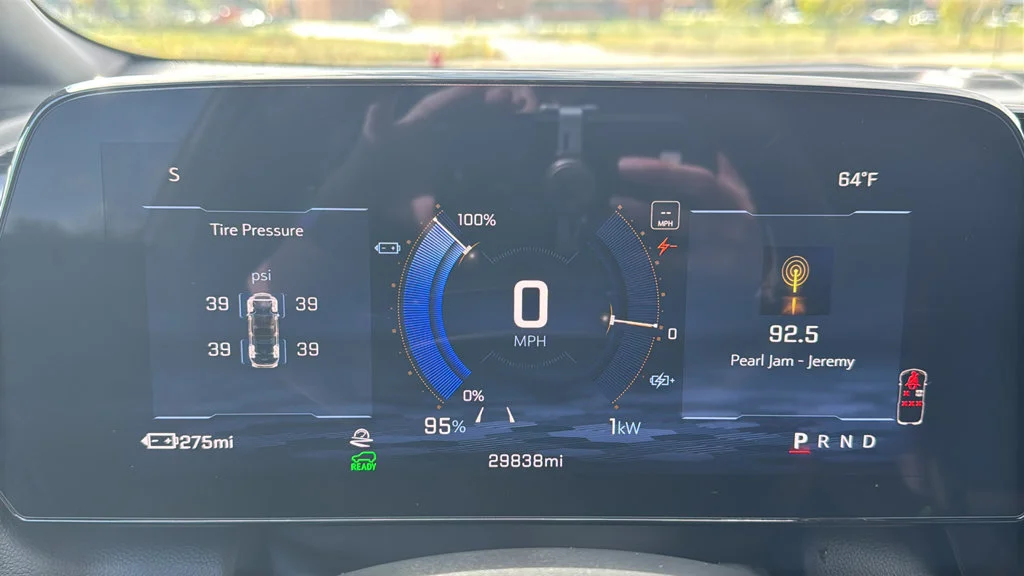 2024 Chevrolet Equinox EV LT - Photo 21