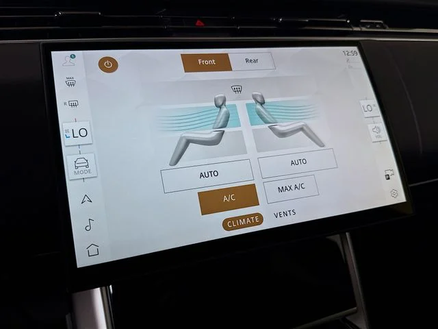 New 2026 Fuji White Land Rover SE image 18