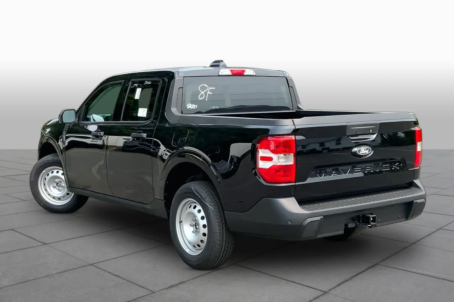 New 2026 Shadow Black Ford XL image 3