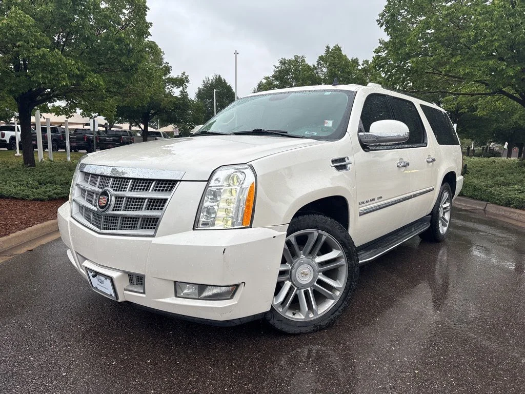 2012 Cadillac Escalade ESV AWD Platinum Edition's photo