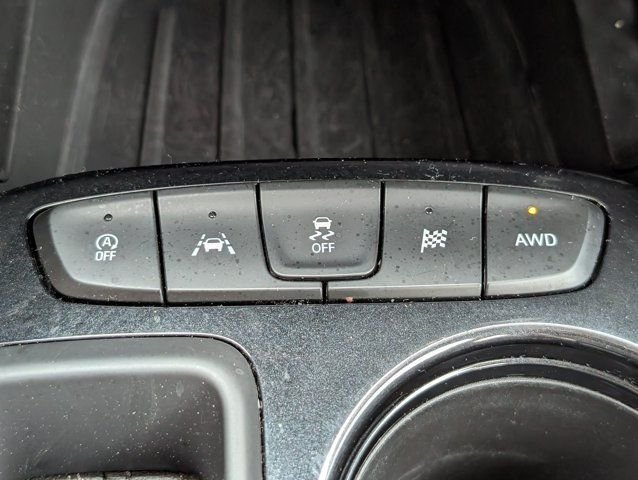 Used 2025 Gray Chevrolet LT image 19