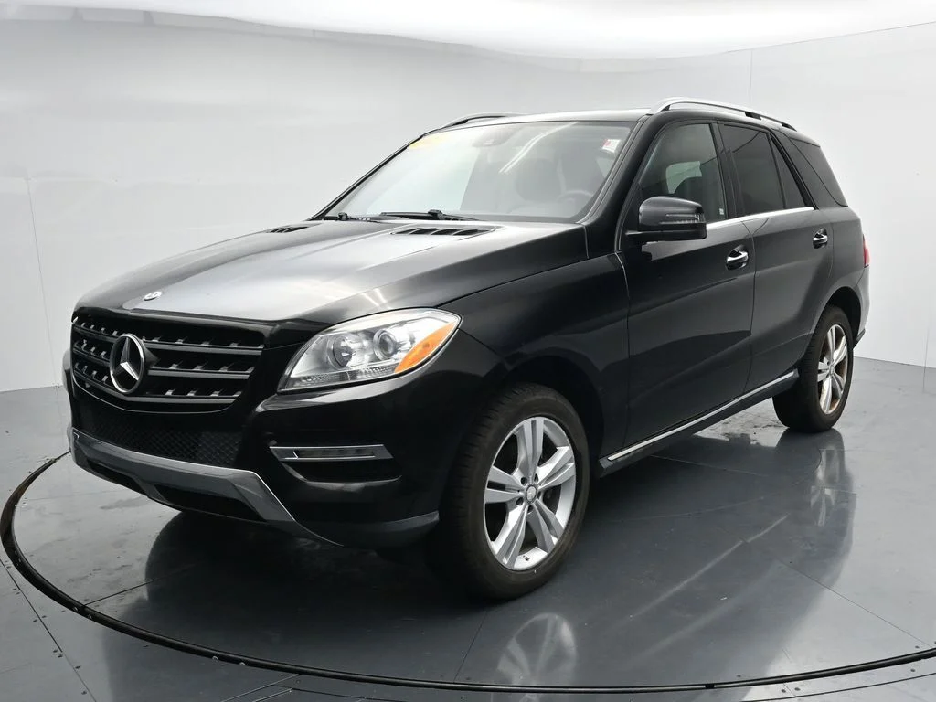 Used 2015  Mercedes-Benz ML 350 image 4