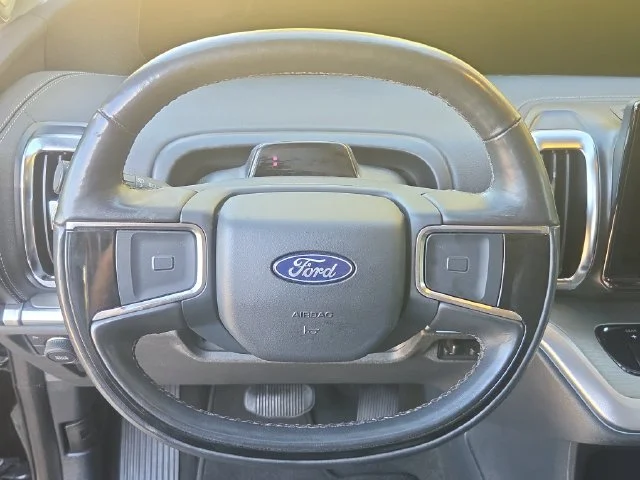Used 2025 Black Ford Platinum image 17