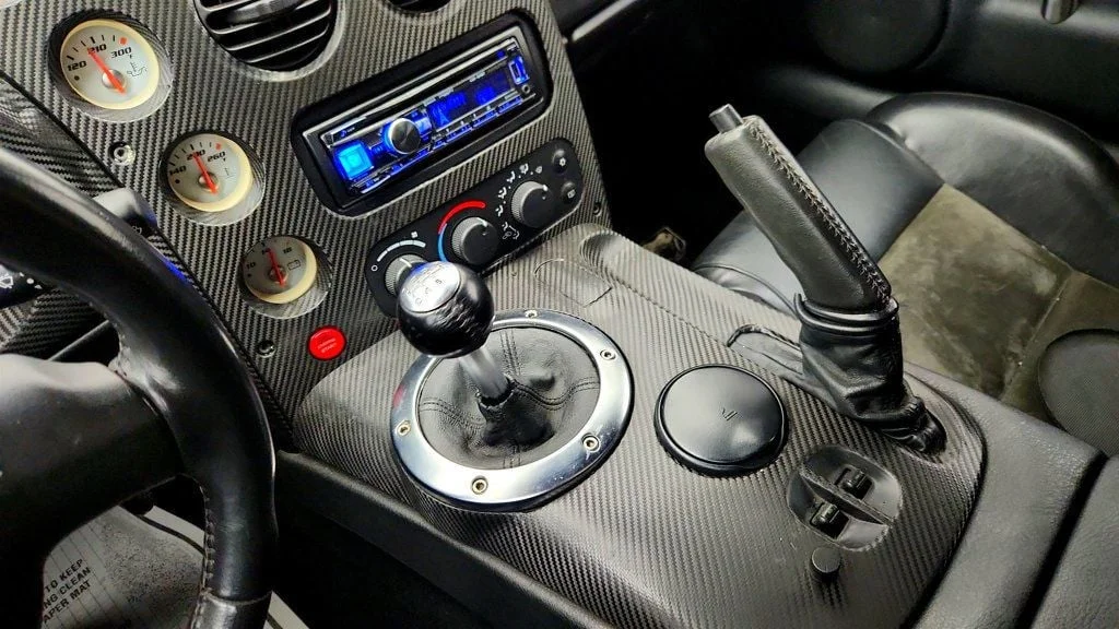 Used 2004 Viper Red Dodge 2dr Convertible SRT10 with Bluetooth Connectivity image 16