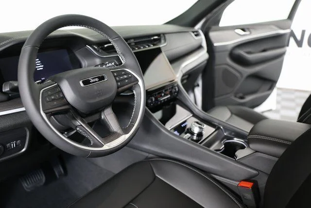 2025 Jeep Grand Cherokee Limited - Photo 10