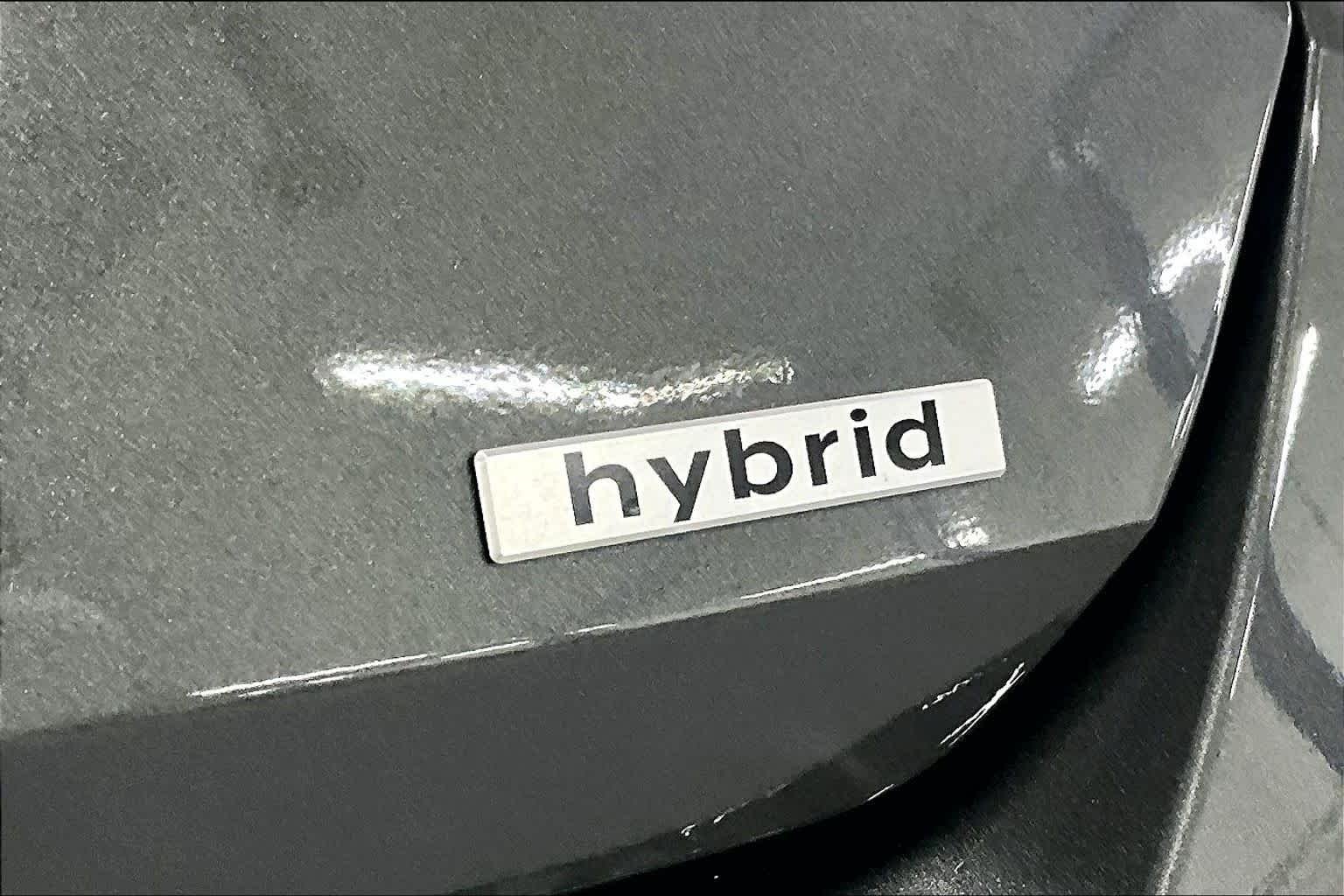 Used 2024 Amazon Gray Hyundai Limited image 10
