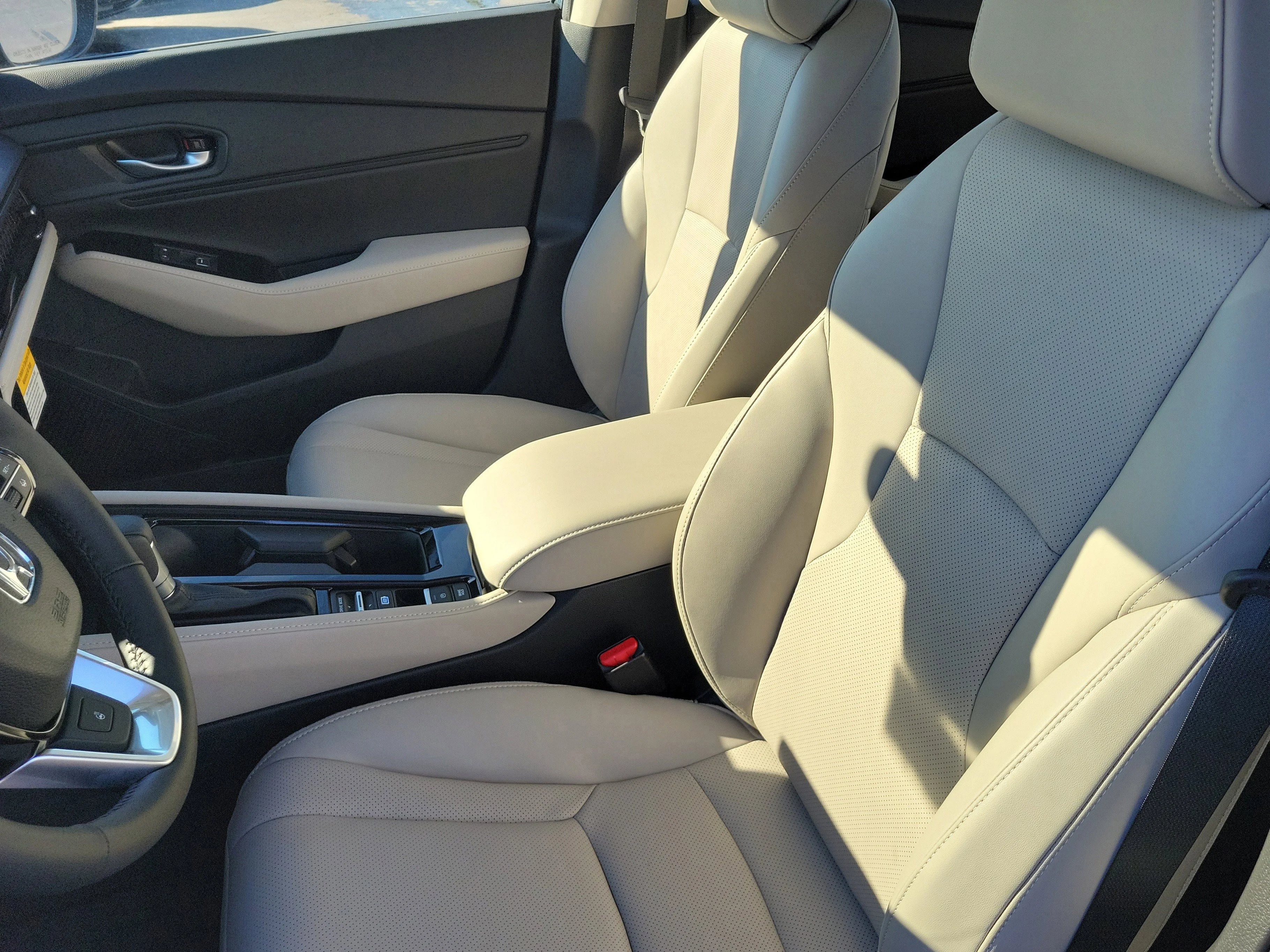 New 2026 Platinum White Pearl Honda Touring image 27