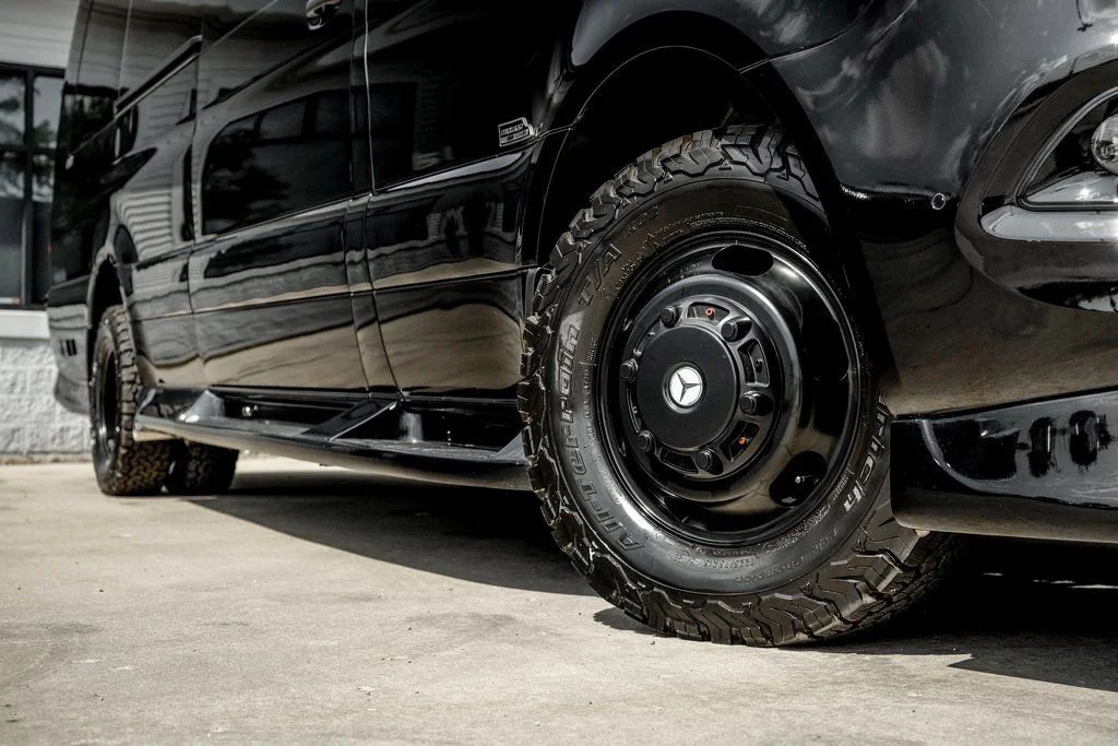 New 2026 Obsidian Black Metallic Midwest Automotive Designs D6 W/ Full Partition image 59