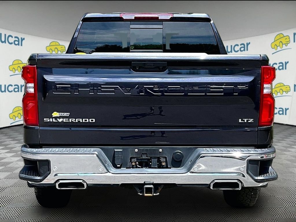 Used 2022 Gray Chevrolet LTZ image 6