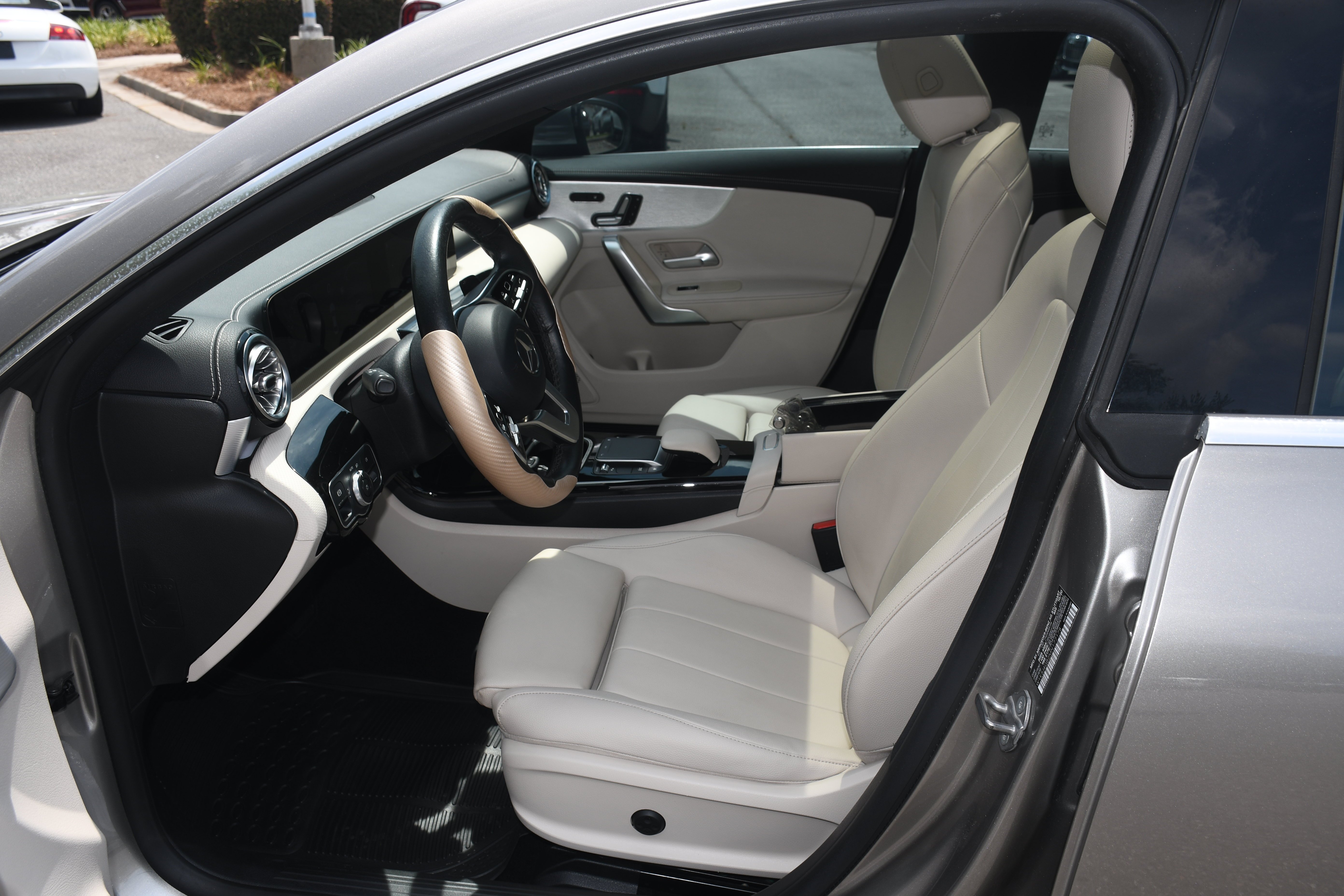 Used 2021 Silver Mercedes-Benz CLA 250 image 8