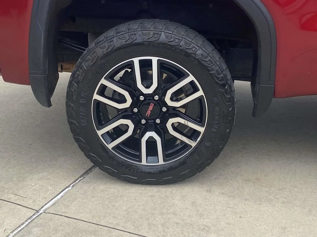 Used 2024 Red GMC AT4 image 11
