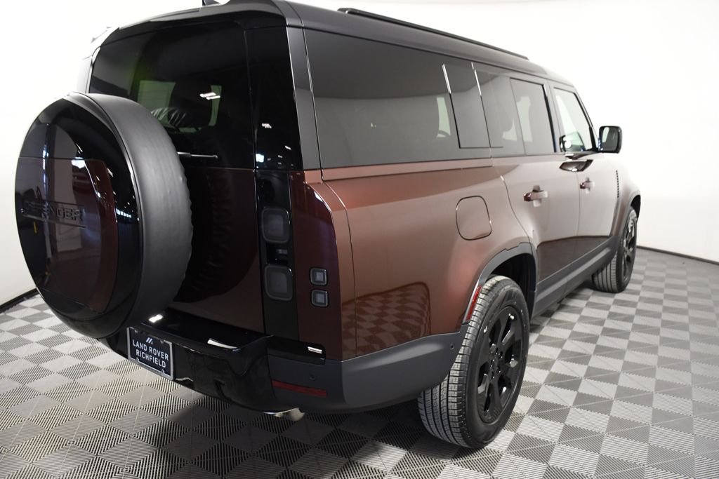 2026 Land Rover Defender S - Photo 6